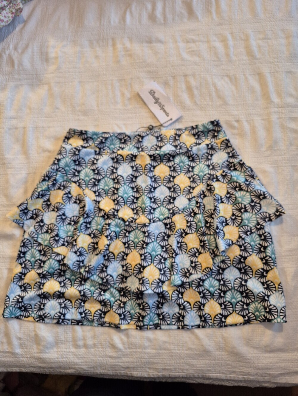Daily Sports women's Small Navy Fia Skort golf activewear skort Fan pattern NWT